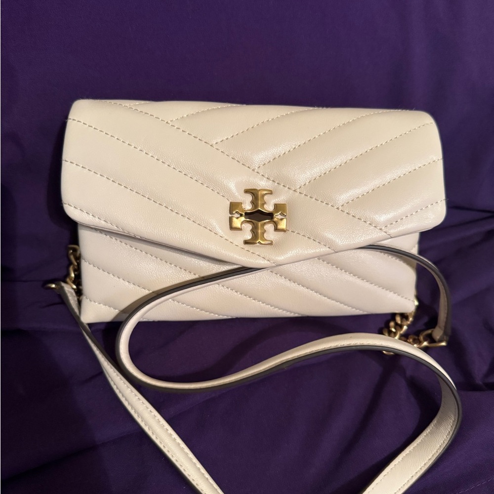 Tory Burch KIRA CHEVRON CROSSBODY